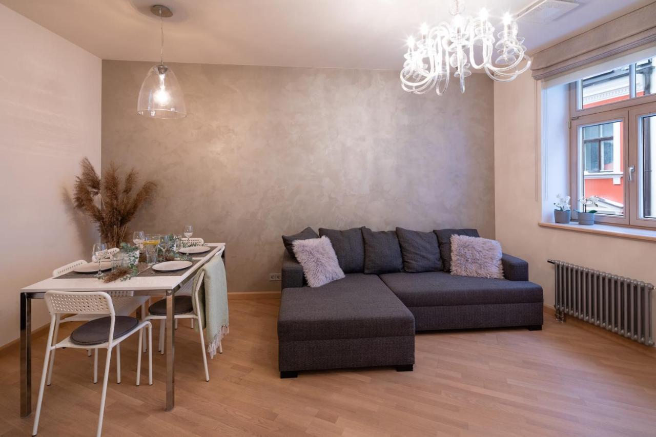 Old Riga Two Bedroom Apartment With 2 Bathrooms Exterior photo