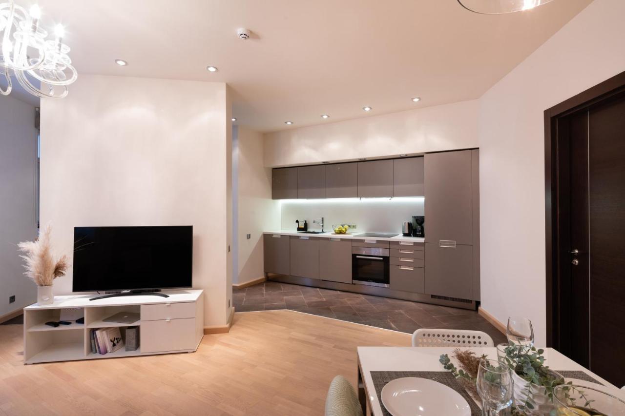Old Riga Two Bedroom Apartment With 2 Bathrooms Exterior photo