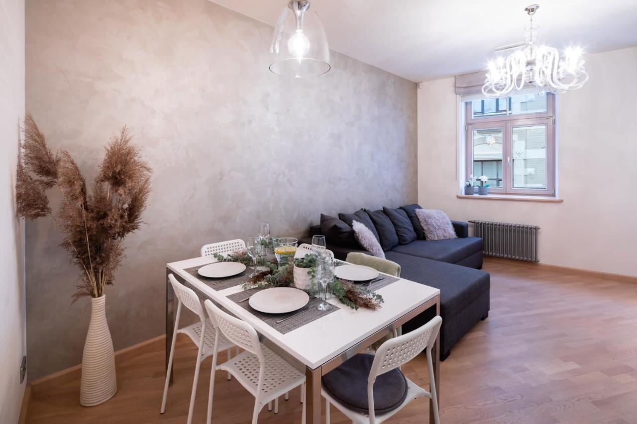 Old Riga Two Bedroom Apartment With 2 Bathrooms Exterior photo